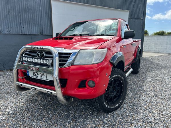 Toyota Hilux 2015 390027181
