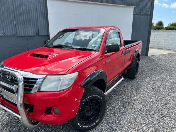 Toyota Hilux 2015 390027183