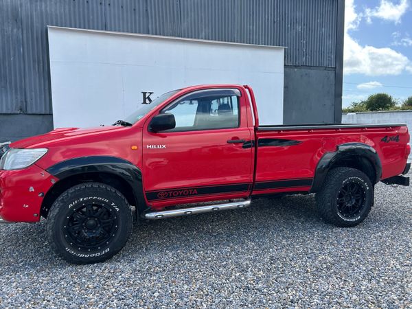 Toyota Hilux 2015 390027202