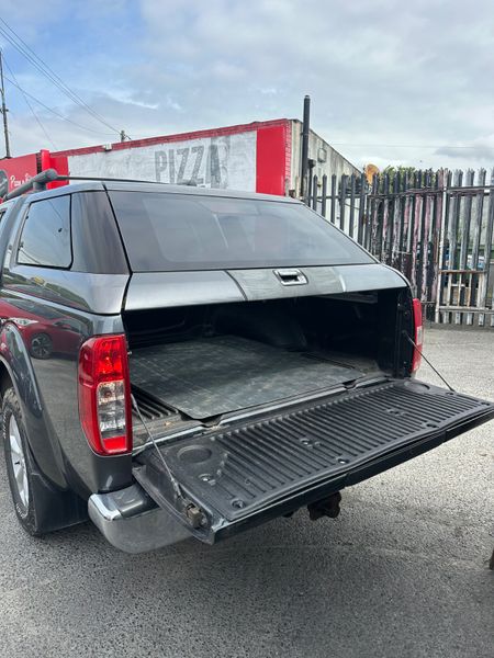 Nissan Navara 2.5 Diesel NEW DOE 390185673