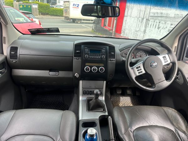 Nissan Navara 2.5 Diesel NEW DOE 390185684