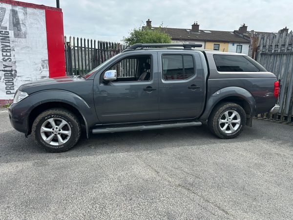 Nissan Navara 2.5 Diesel NEW DOE 390185719
