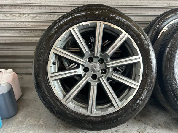 20” Audi Q7 Alloys 390108139