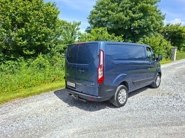 Ford Transit Custom 221 Showroom Condition 390242969