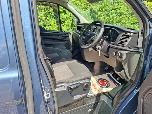 Ford Transit Custom 221 Showroom Condition 390242984