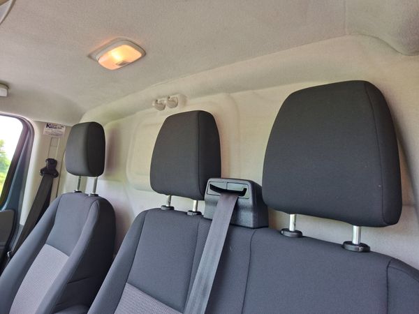 Ford Transit Custom 221 Showroom Condition 390243052