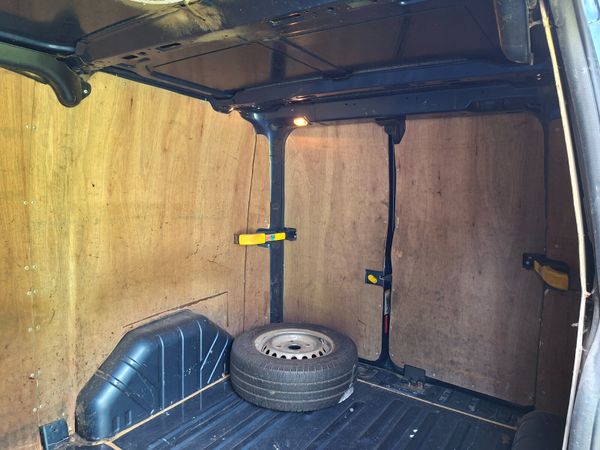 Ford Transit Custom 221 Showroom Condition 390243062