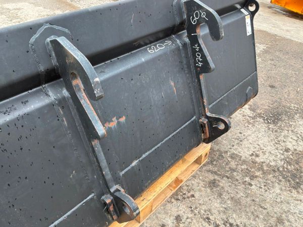 2023 Dieci teleporter / loader bucket....80" wide. 390284445