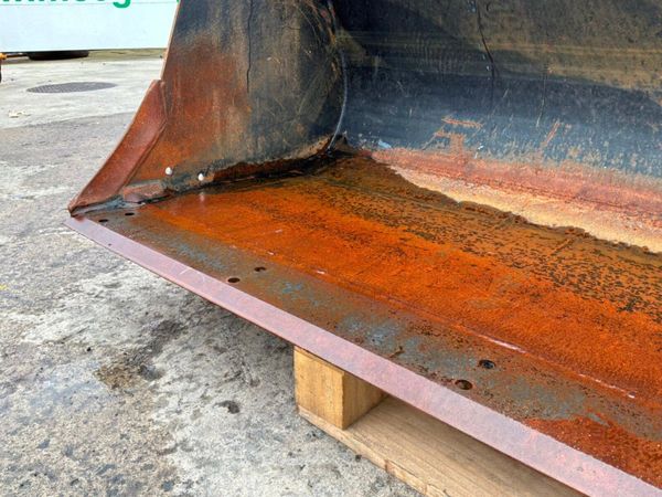 2023 Dieci teleporter / loader bucket....80" wide. 390284420