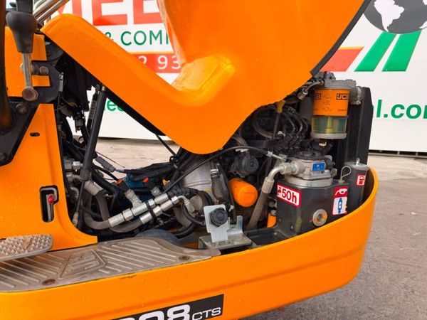 2022...  JCB MICRO / MINI DIGGER ...640 hours .... 390290207