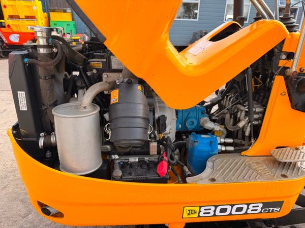 2022...  JCB MICRO / MINI DIGGER ...640 hours .... 390290212