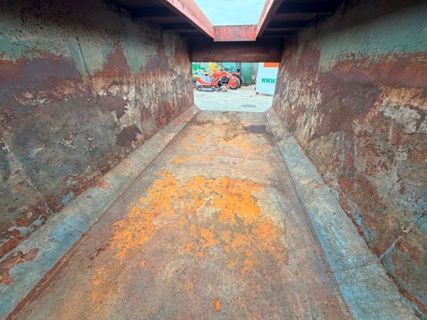 Hook skip waste bin hook loader food spec ....1127 390290227