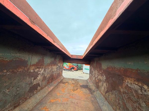 Hook skip waste bin hook loader food spec ....1127 390290228