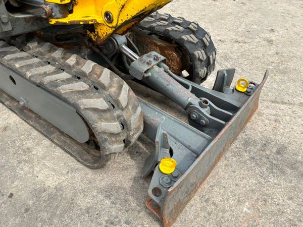 2018 Wacker Nueson 803 micro / mini digger.....211 390205847