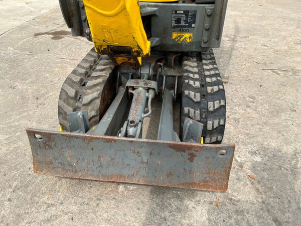2018 Wacker Nueson 803 micro / mini digger.....211 390205850