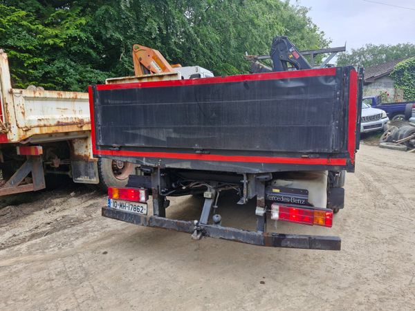 Mercedes 1518 remote control crane 390214809