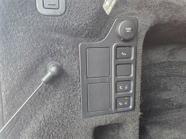 LANDROVER DISCOVERY 3.0 SDV6 // VAT INVOICE 390353939