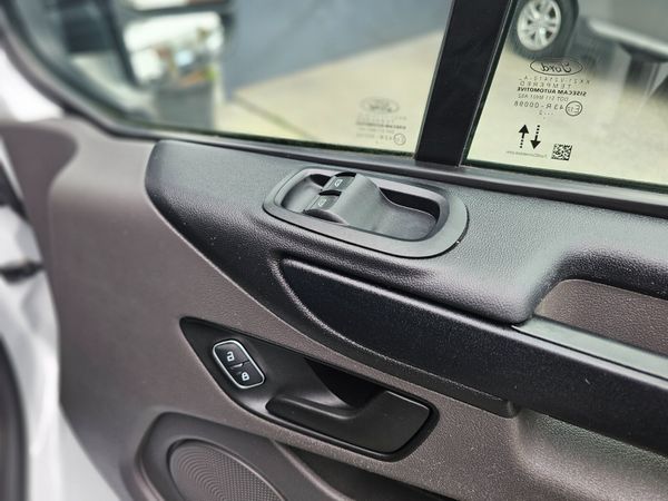 FORD TRANSIT CUSTOM // WETBELT REPLACED 390354109