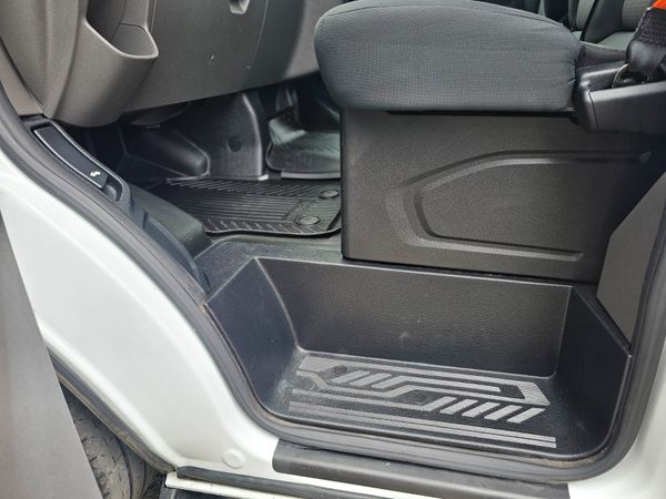 FORD TRANSIT CUSTOM // WETBELT REPLACED 390354114