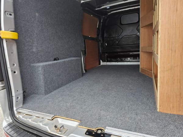 FORD TRANSIT CUSTOM LIMITED // WETBELT REPLACED 390354973