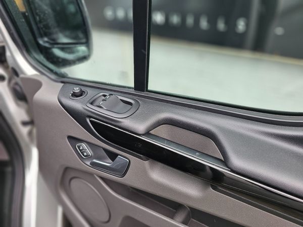 FORD TRANSIT CUSTOM LIMITED // WETBELT REPLACED 390354979