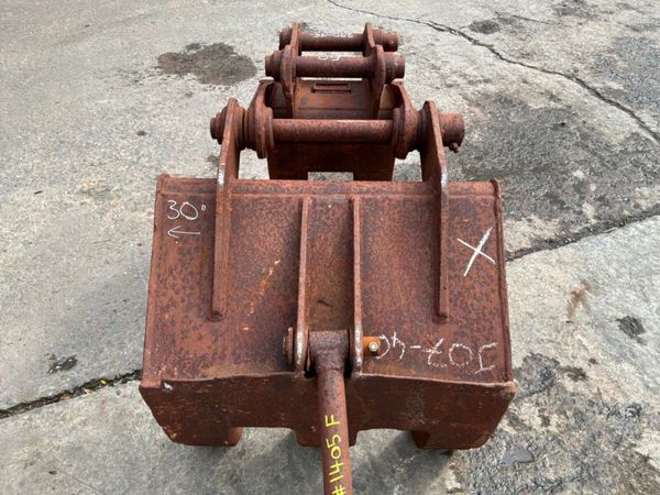 30" Geith manual grab grapple......50mm pins...... 390377655