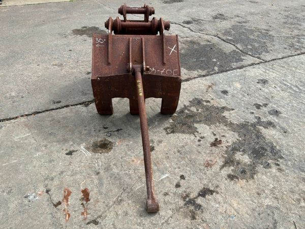 30" Geith manual grab grapple......50mm pins...... 390377657