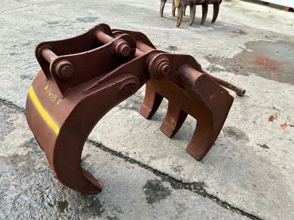 30" Geith manual grab grapple......50mm pins...... 390377665