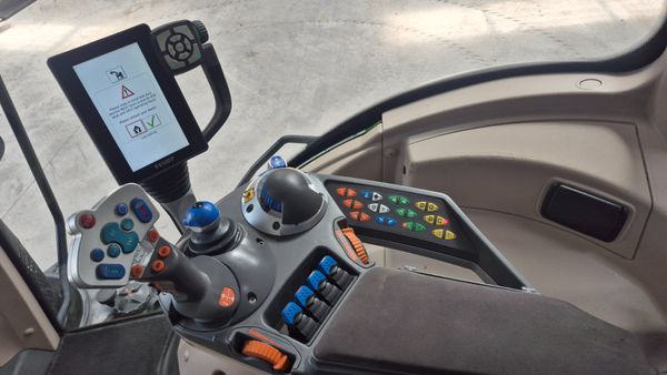 Fendt 824 390387758