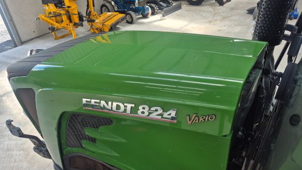 Fendt 824 390387759