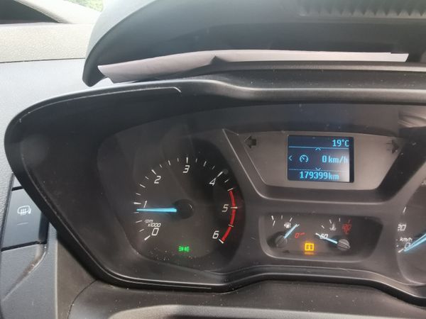 Ford Transit Custom 2018 390446348
