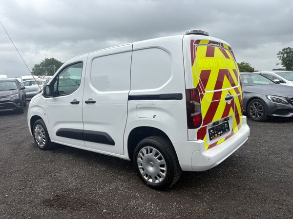 Vauxhall Combo Sport 390492032