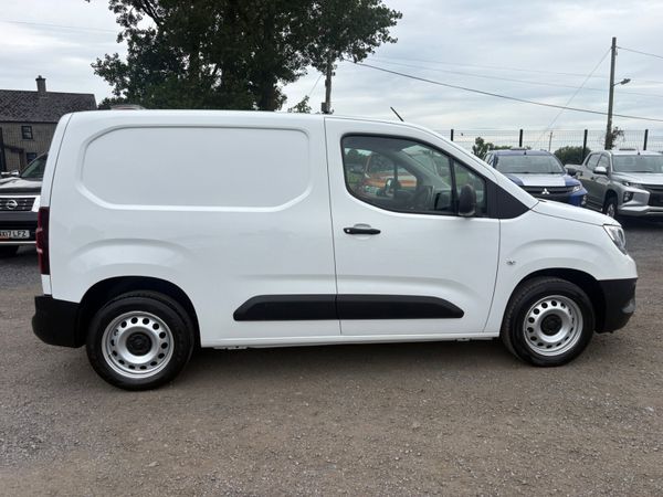 Vauxhall Combo 390493207