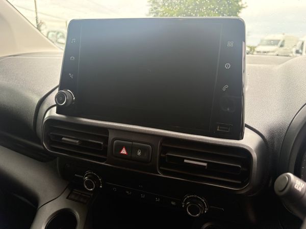Vauxhall Combo 390493208