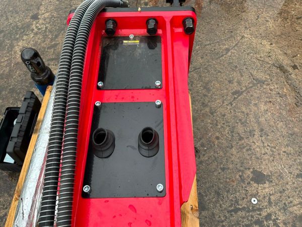 13 TON JWB 1000 hammer / breaker.....65mm......209 390497376