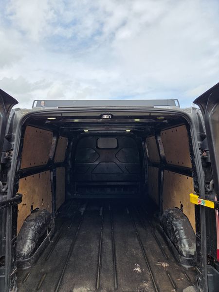 Stunning Ford Transit Custom DOE Warranty 390403166