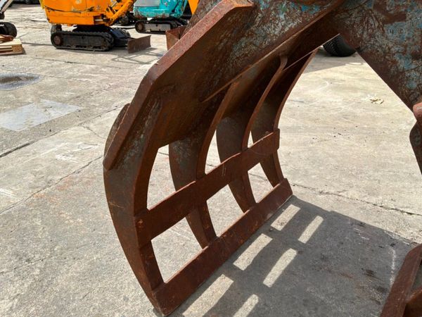 7 tyne manual grab / grapple.......50 / 60mm pins. 390408033