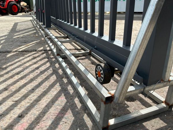 Unused 20ft remote control sliding entrance gate.. 390408180