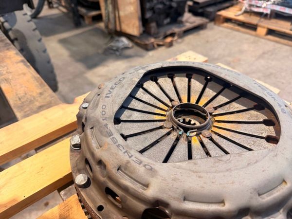 2020 IVECO DAILY 2.3 DIESEL MANUAL GEARBOX 390564251