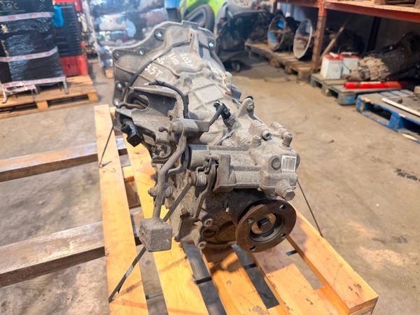 2020 IVECO DAILY 2.3 DIESEL MANUAL GEARBOX 390564232