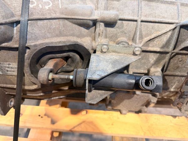 2020 IVECO DAILY 2.3 DIESEL MANUAL GEARBOX 390564237