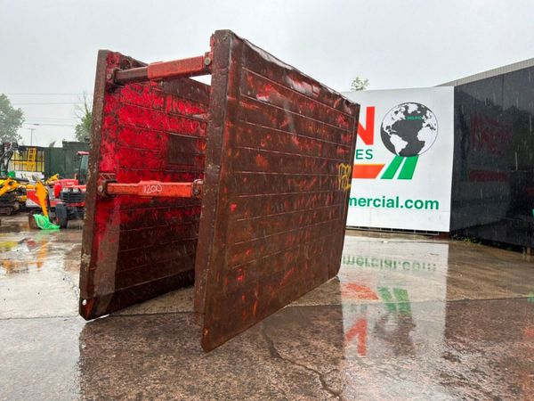 3.5mt x 2.5mt  shoring support / trench box....978 390580578