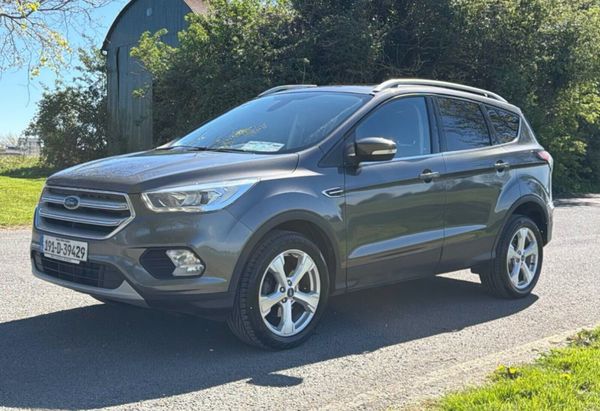 Ford Kuga 2019 commercial 2 seats 390580710