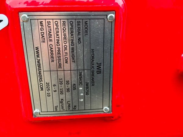 NEW JwB 750 hammer / breaker.....50mm pins....2108 390503452