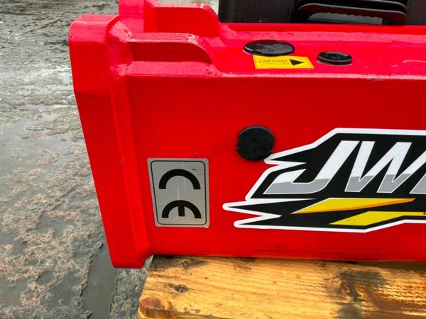 NEW JwB 750 hammer / breaker.....50mm pins....2108 390503456