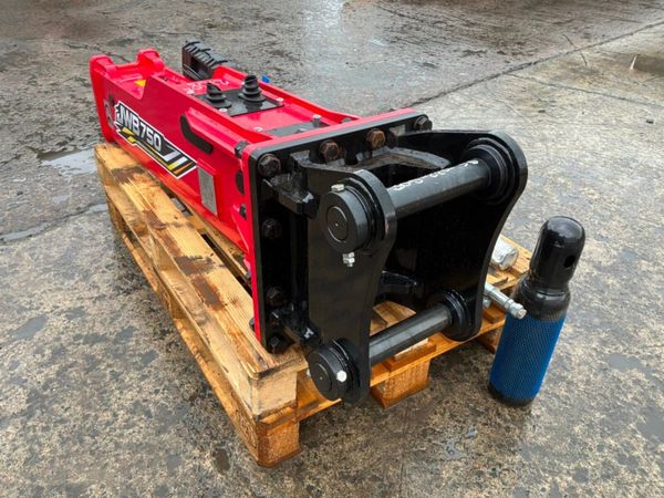 NEW JwB 750 hammer / breaker.....50mm pins....2108 390503430