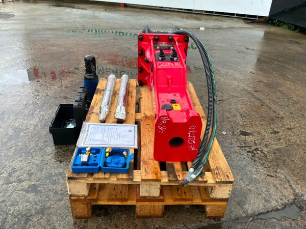Unused JWB 680 hammer / breaker.....45mm pins..... 390521524