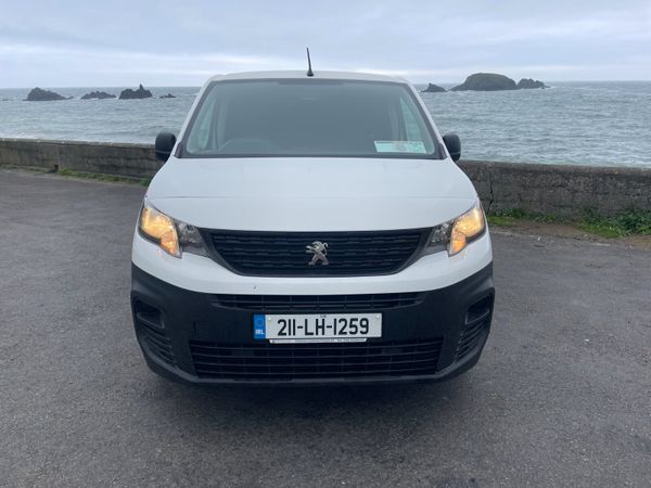 211 Peugeot Partner.. Immaculate.. No VAT 390534606