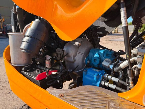 2022... JCB MICRO MINI DIGGER....637 hours....1953 390644625
