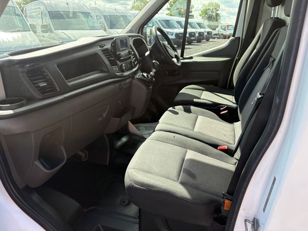 Ford Transit 350 390648915